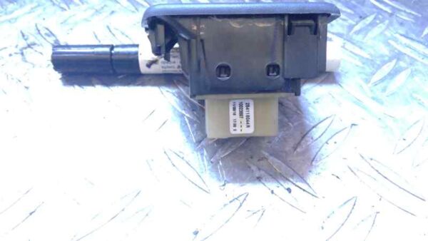 MANDO ELEVALUNAS DELANTERO IZQUIERDO 91838
