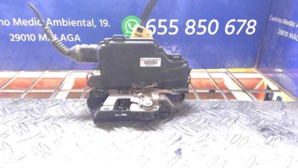 CERRADURA PUERTA TRASERA IZQUIERDA 92200