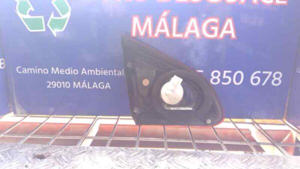PILOTO TRASERO DERECHO 92210