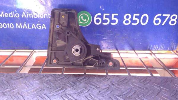 MANETA INTERIOR TRASERA DERECHA 92220