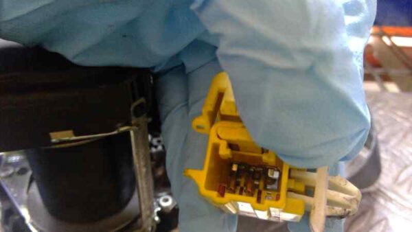 CINTURON SEGURIDAD DELANTERO IZQUIERDO 92372