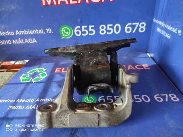 SOPORTE MOTOR DERECHO 93343