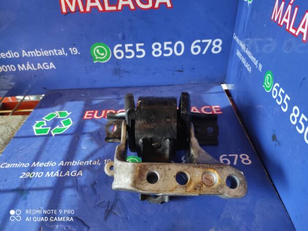 SOPORTE MOTOR DERECHO 93343