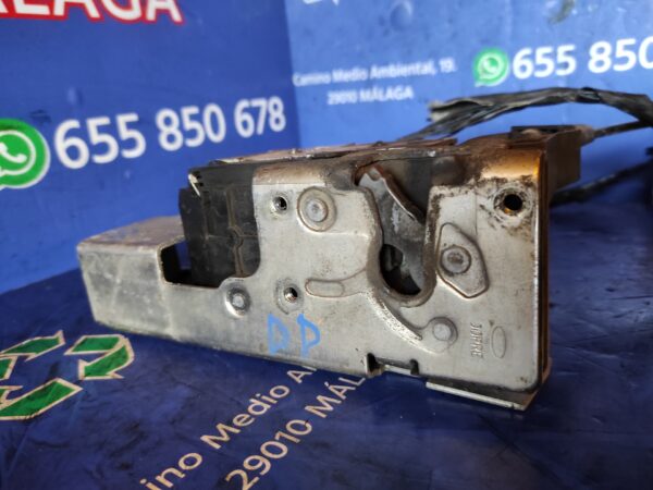 CERRADURA PUERTA DELANTERA DERECHA 93964