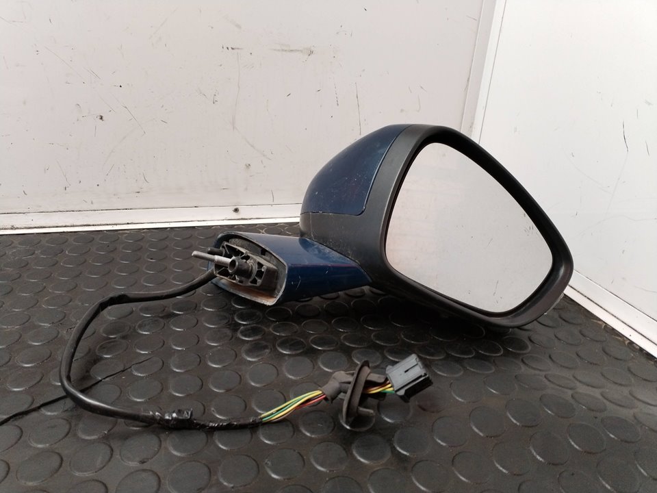 RETROVISOR DERECHO 110428