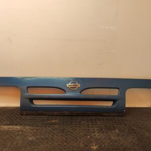 REJILLA DELANTERA 104807