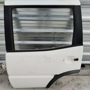 PUERTA TRASERA IZQUIERDA 114408