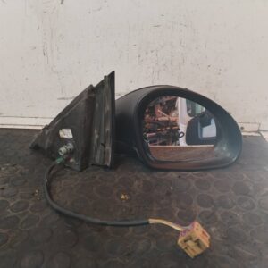 RETROVISOR DERECHO 111075