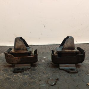 SOPORTE MOTOR 106512