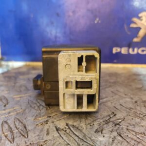 ANTIRROBO / LLAVE CONTACTO 100958