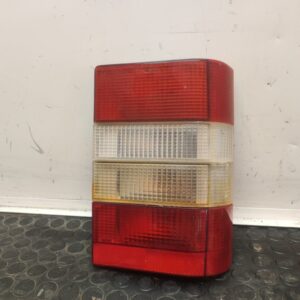 PILOTO TRASERO DERECHO 107256