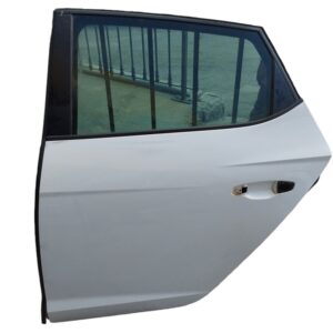 PUERTA TRASERA IZQUIERDA 108179