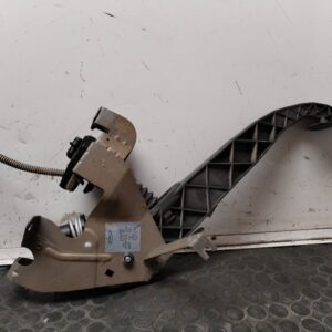 PEDAL EMBRAGUE 111423