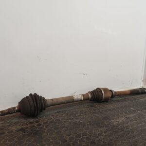 TRANSMISION DELANTERA DERECHA 105200