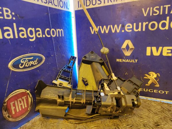 CERRADURA PUERTA DELANTERA IZQUIERDA 99607