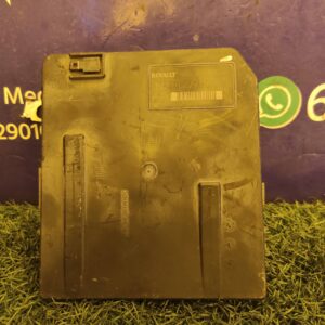 CAJA RELES / FUSIBLES 94856