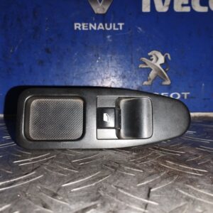 MANDO ELEVALUNAS DELANTERO DERECHO 101248