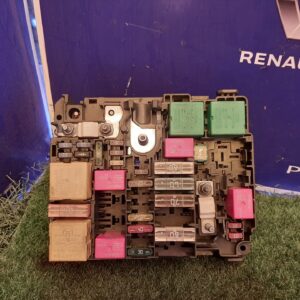 CAJA RELES / FUSIBLES 94788