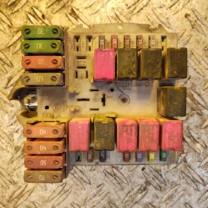 CAJA RELES / FUSIBLES 99694