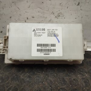 CAJA RELES / FUSIBLES 109268