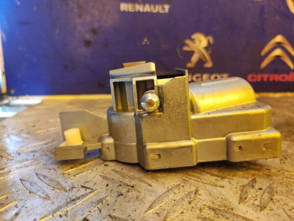 ANTIRROBO / LLAVE CONTACTO 100174