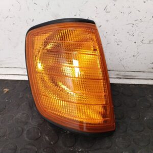 PILOTO DELANTERO DERECHO 113006