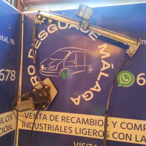 ELEVALUNAS DELANTERO DERECHO 96441