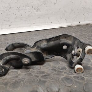 SOPORTE / GUIA PUERTA CORREDERA 108999