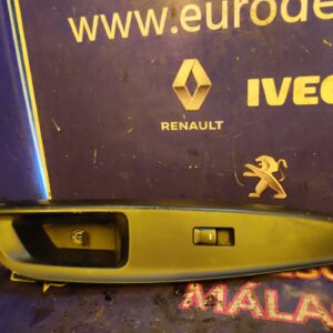 MANDO ELEVALUNAS DELANTERO DERECHO 98534