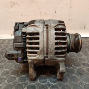 ALTERNADOR 106828