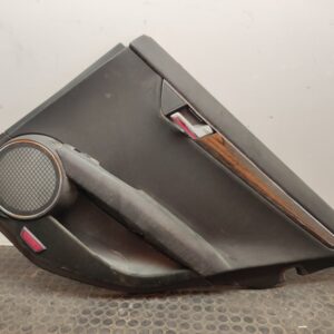 GUARNECIDO PUERTA TRASERA DERECHA 105682