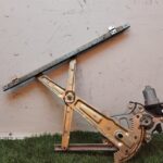 ELEVALUNAS DELANTERO DERECHO 106932