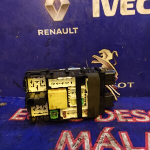 CAJA RELES / FUSIBLES 97620