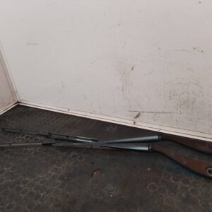 BRAZO LIMPIA DELANTERO DERECHO 111111