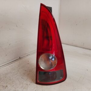 PILOTO TRASERO DERECHO 114043