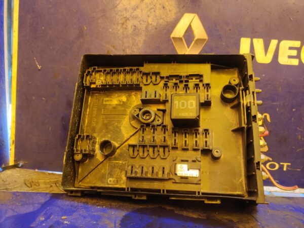 CAJA RELES / FUSIBLES 99249