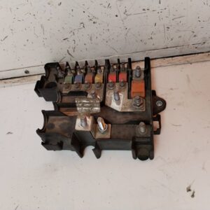 CAJA RELES / FUSIBLES 113476