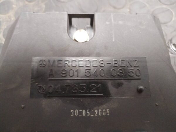 CAJA RELES / FUSIBLES 113347