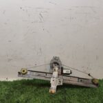 ELEVALUNAS DELANTERO DERECHO 106900