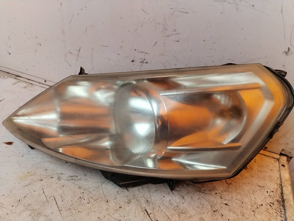 FARO IZQUIERDO 115355