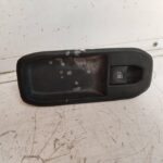 MANDO ELEVALUNAS DELANTERO DERECHO 113791