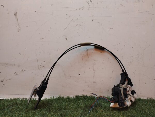 CERRADURA PUERTA DELANTERA DERECHA 106931