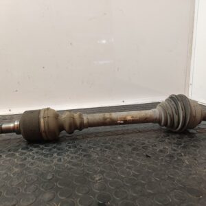 TRANSMISION DELANTERA IZQUIERDA 104822