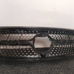 REJILLA DELANTERA 112935