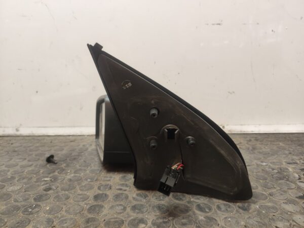 RETROVISOR IZQUIERDO 105948