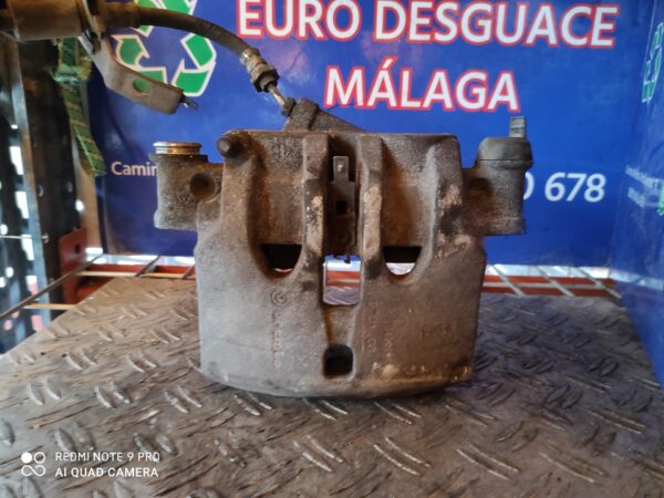 PINZA DE FRENO DELANTERA IZQUIERDA 93307