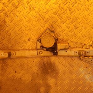 ELEVALUNAS DELANTERO DERECHO 100027