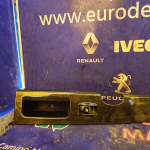 MANDO ELEVALUNAS DELANTERO DERECHO 97405