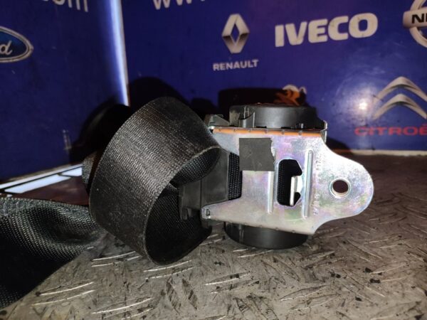 CINTURON SEGURIDAD DELANTERO DERECHO 100850