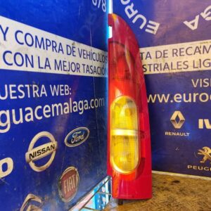 PILOTO TRASERO DERECHO 100728